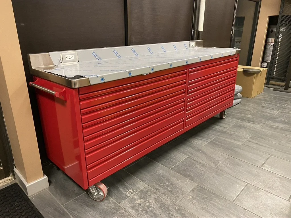 Shop, Garage & Lab Cabinets - ROLLER TOOLBOX — DSW Manufacturing
